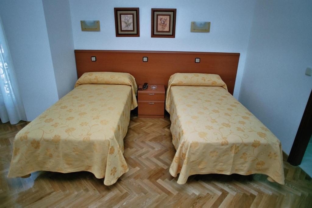 Hostal Jerez Madrid Szoba fotó